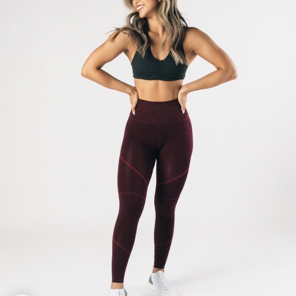 Alphalete OG Revival Leggings in Black Cherry XS Full Length